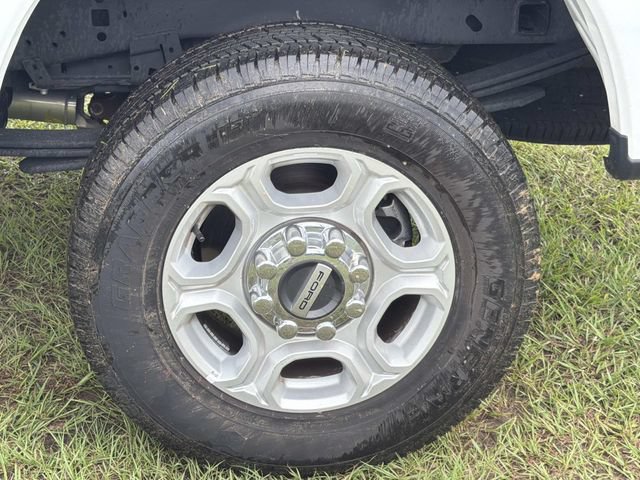 Certified 2026 Ford F250 XLT AWD/4WD image 14