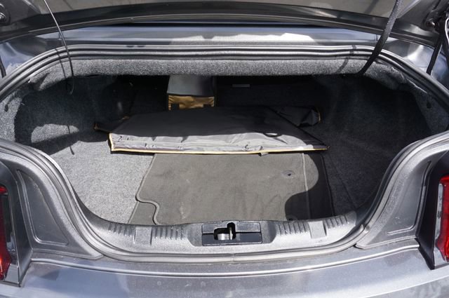 Certified 2020 Ford Mustang Convertible w/ Equipment Group 101A image 22