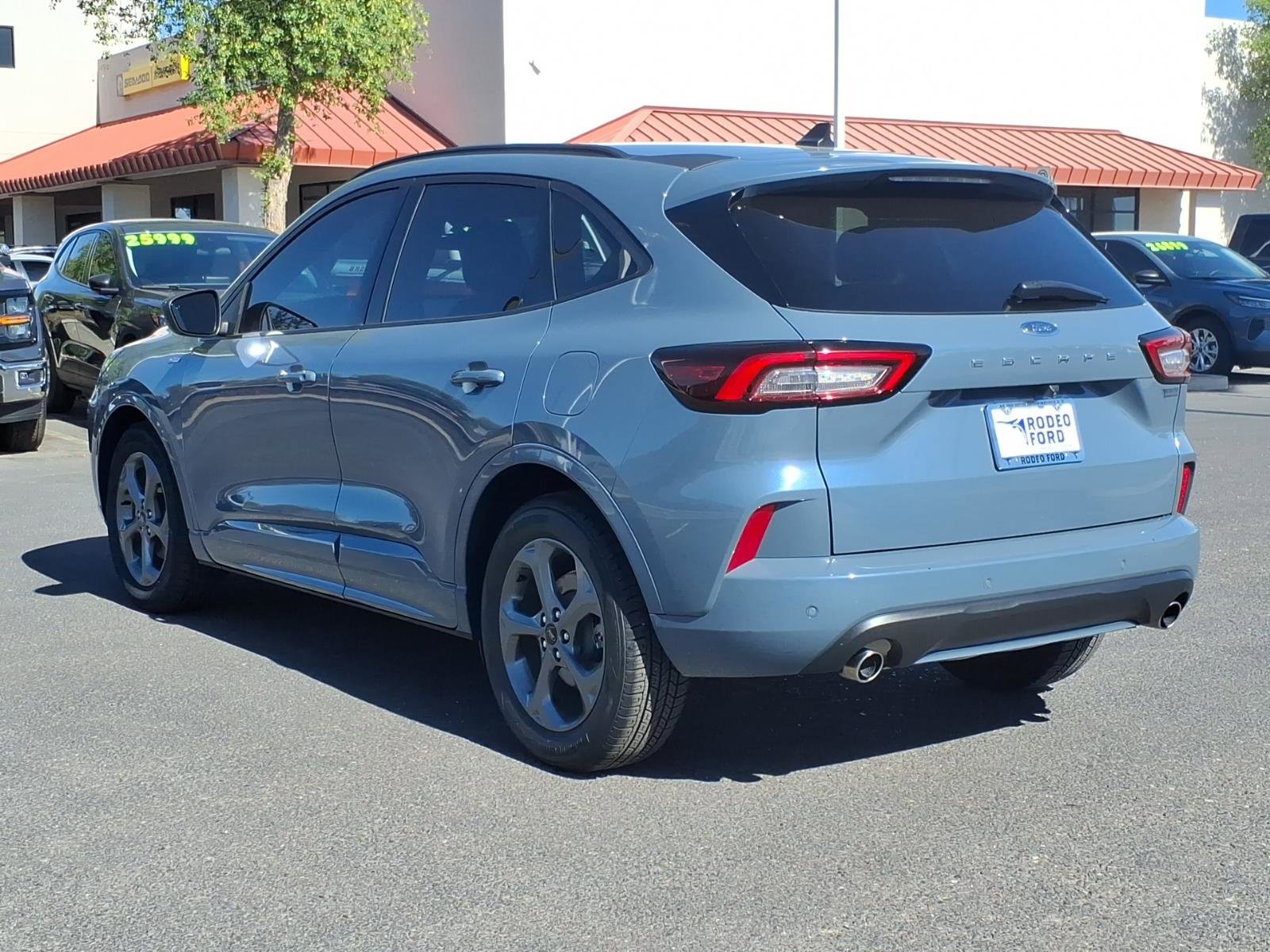 Certified 2023 Ford Escape ST-Line w/ Tech Pack #1 FWD image 3