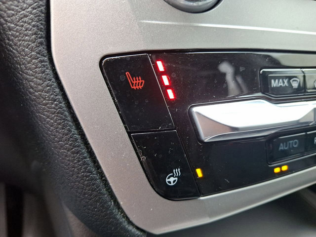 Certified 2022 Ford Explorer XLT w/ Equipment Group 202A image 19