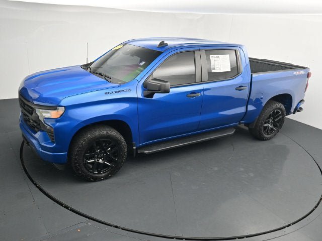 Used 2022 Chevrolet Silverado 1500 Custom w/ LPO, Dark Essentials Package AWD/4WD image 32