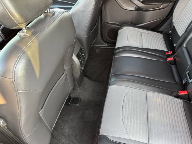 Certified 2019 Ford Escape SE AWD/4WD image 17