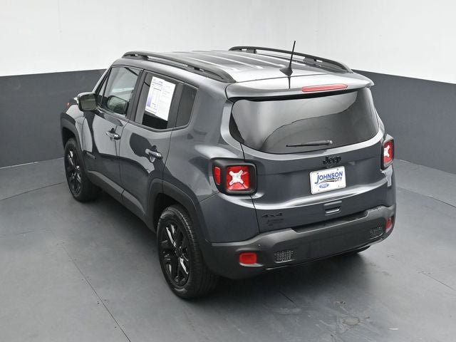 Used 2022 Jeep Renegade Altitude AWD/4WD image 23