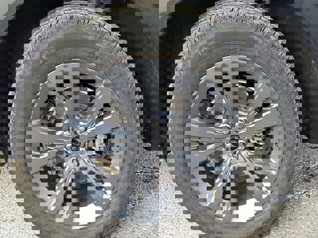 Certified 2023 Ford Explorer XLT w/ Equipment Group 202A image 27