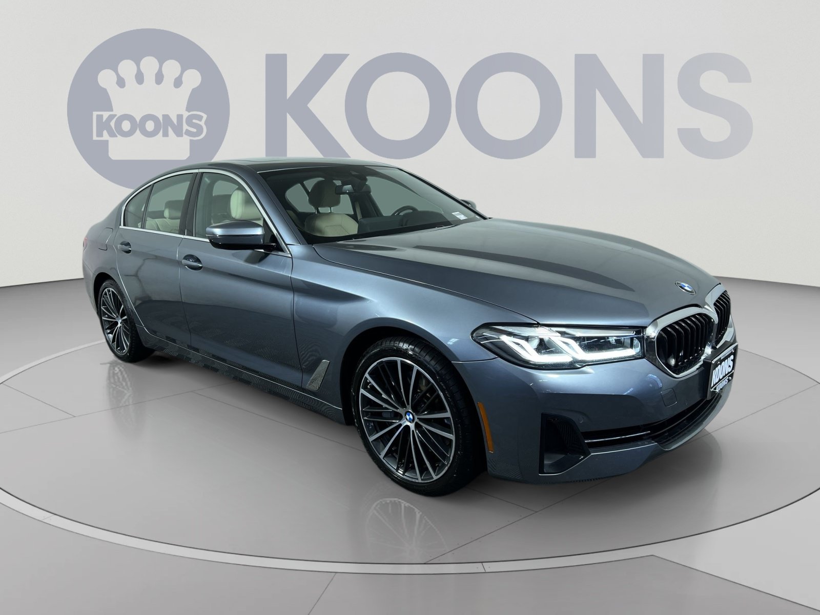 Used 2022 BMW 540i xDrive w/ Convenience Package AWD/4WD image 2