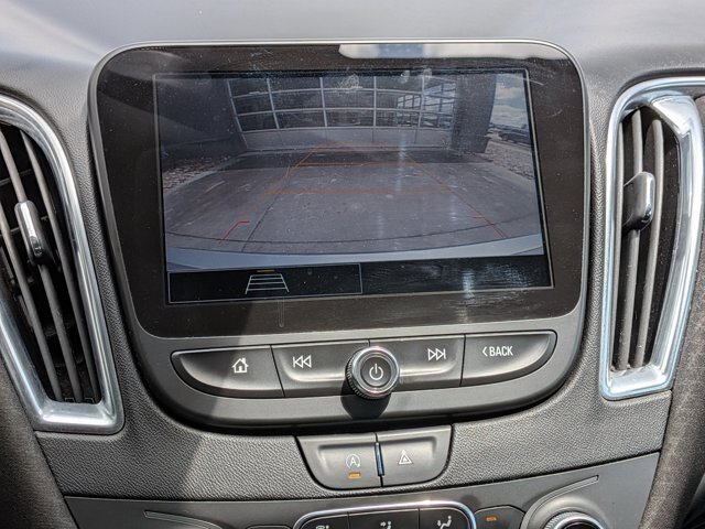 Used 2021 Chevrolet Malibu LT FWD image 25