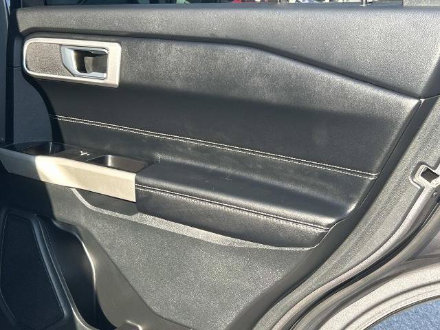 Certified 2022 Ford Explorer XLT w/ Equipment Group 202A AWD/4WD image 23