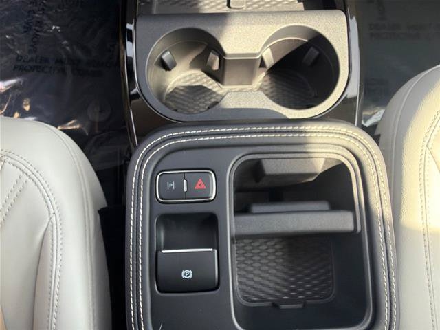 Certified 2025 Ford Mustang Mach-E Premium RWD image 20