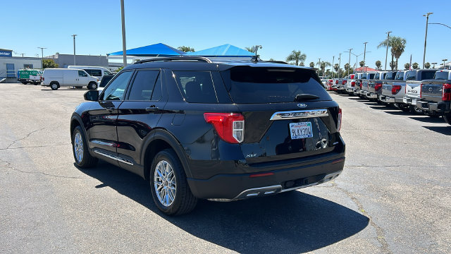 Certified 2023 Ford Explorer XLT w/ Equipment Group 202A AWD/4WD image 5