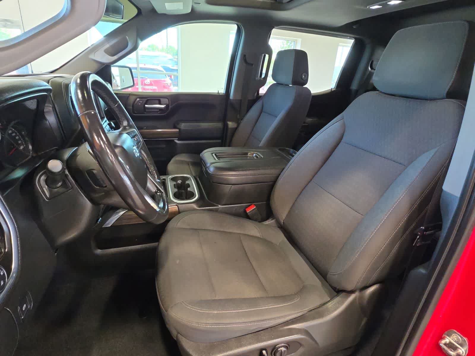 Used 2020 Chevrolet Silverado 1500 RST w/ Rally Edition AWD/4WD image 16