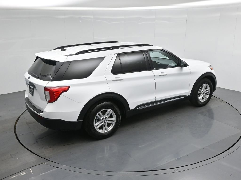 Certified 2021 Ford Explorer XLT RWD image 41