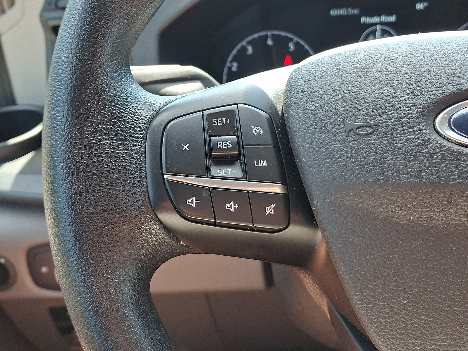 Certified 2024 Ford Transit 350 XLT RWD image 22