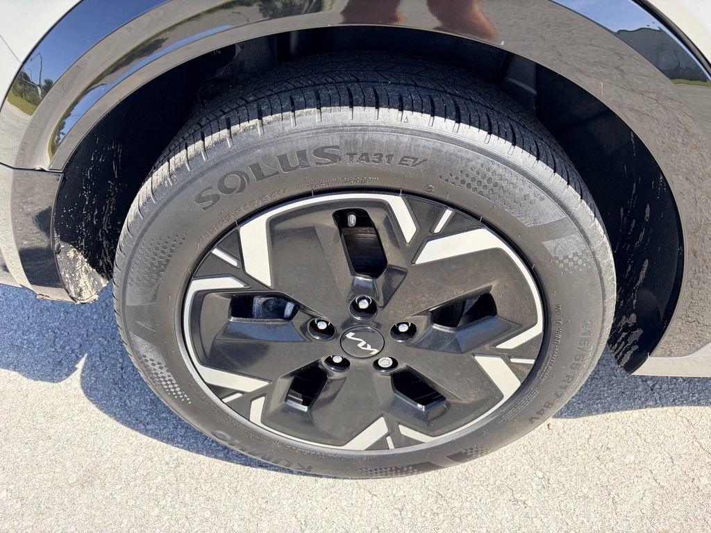 Used 2024 Kia Niro Wind FWD image 29