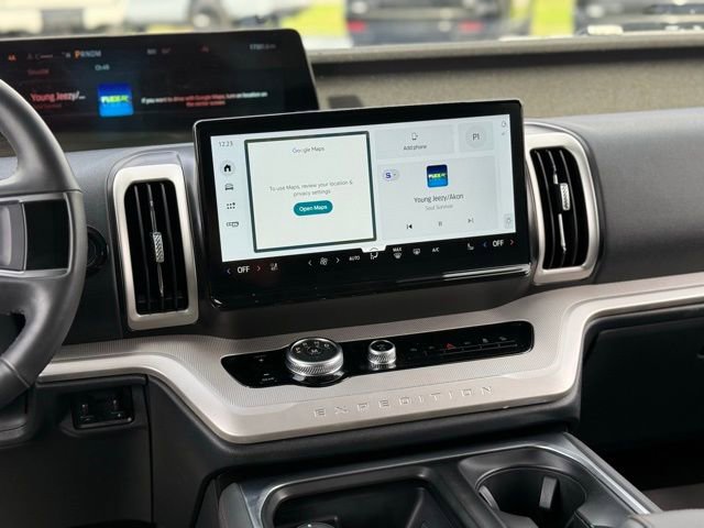Certified 2025 Ford Expedition Active AWD/4WD image 25