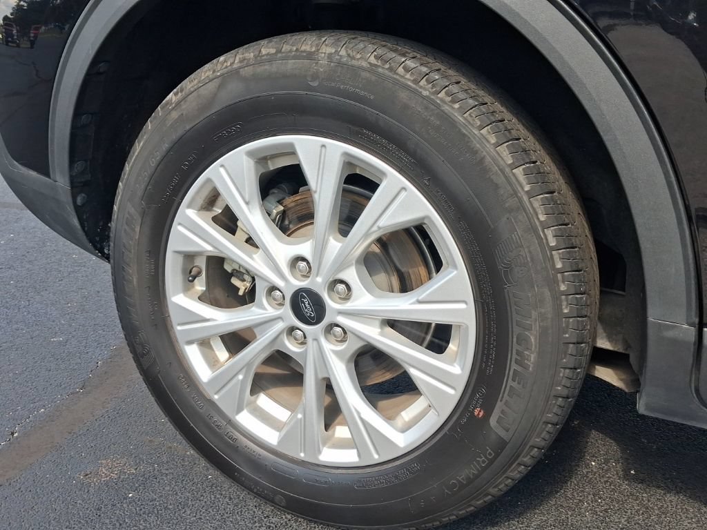 Certified 2025 Ford Escape Active FWD image 21