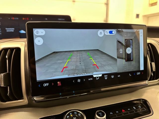 Certified 2025 Ford Expedition Active image 44