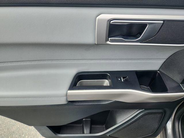 Certified 2023 Ford Explorer XLT w/ Equipment Group 202A image 27