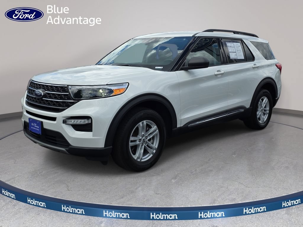 Certified 2023 Ford Explorer XLT w/ Equipment Group 202A AWD/4WD image 1