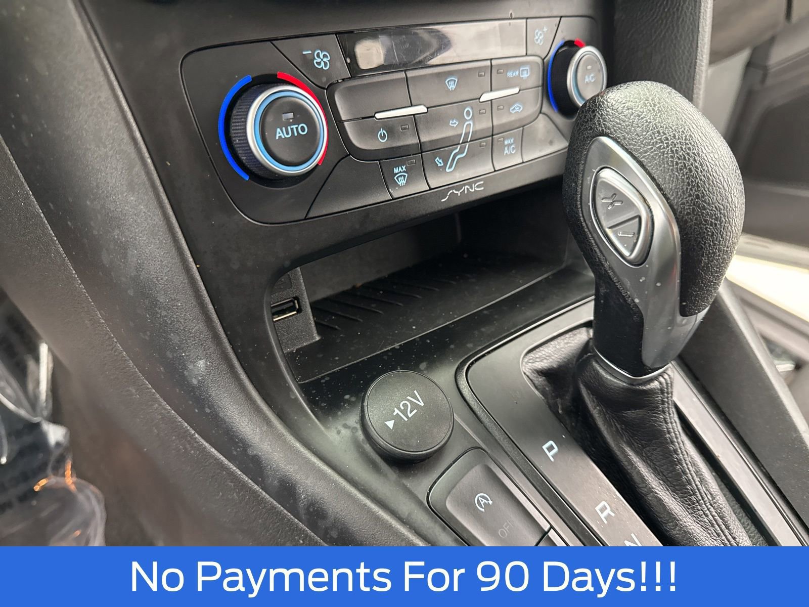 Certified 2018 Ford Focus SE FWD image 17