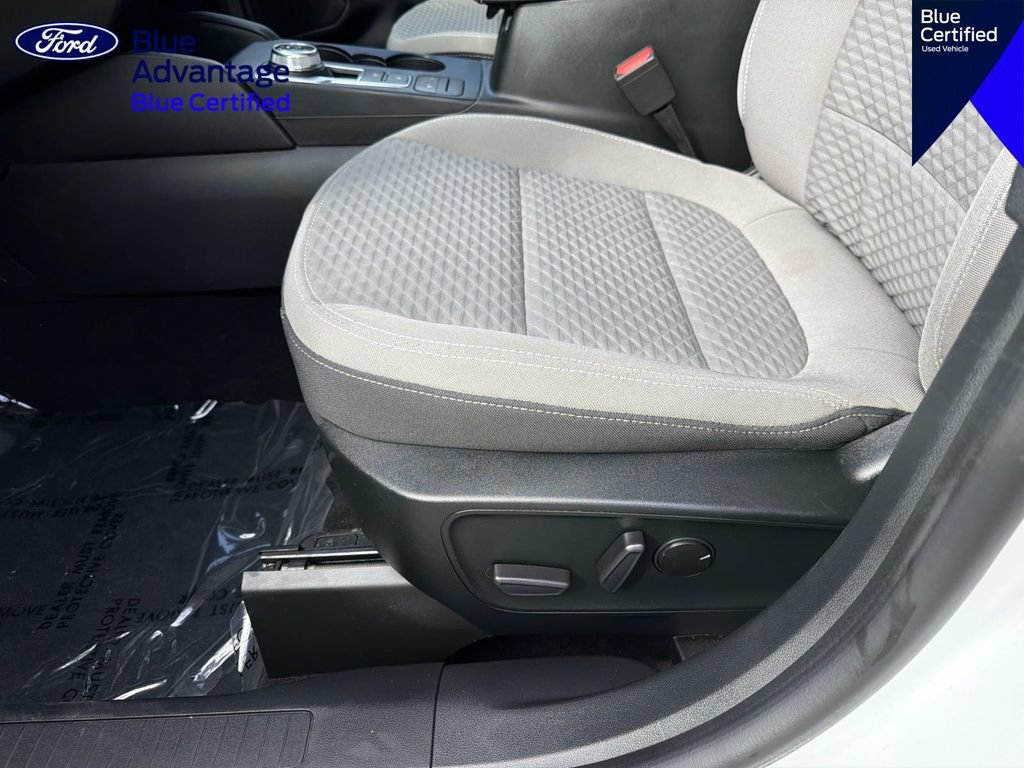 Certified 2022 Ford Escape SE w/ Convenience Package AWD/4WD image 17