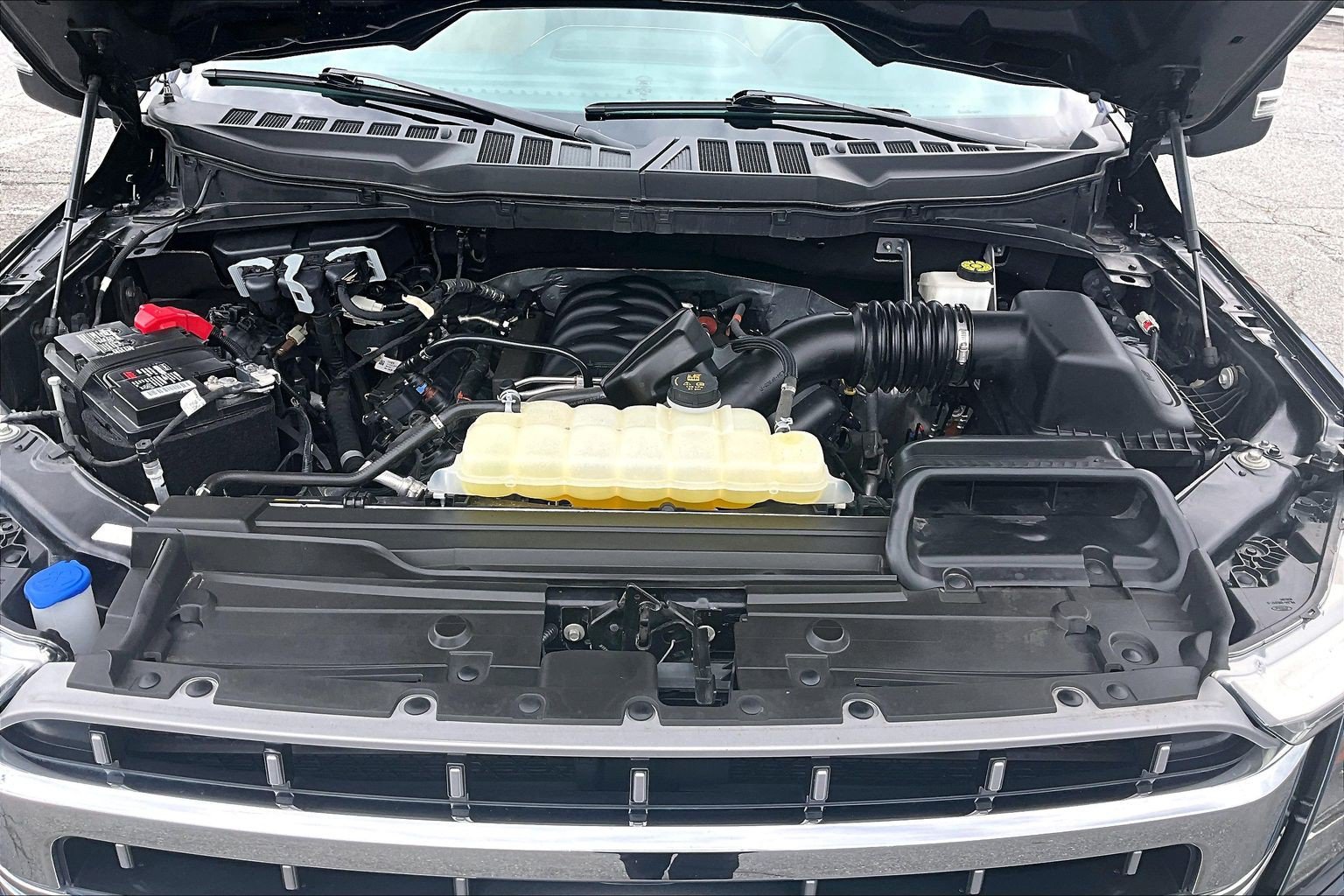 Certified 2023 Ford F150 Lariat w/ Equipment Group 502A High AWD/4WD image 10