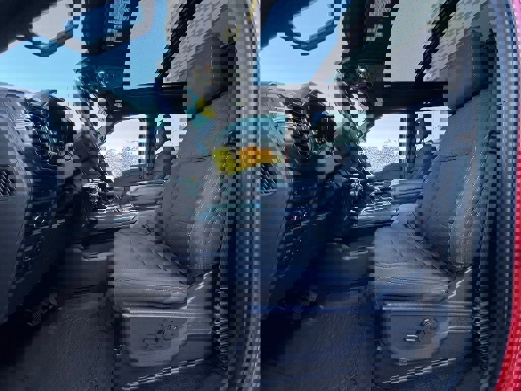 Certified 2022 Ford F150 XLT w/ Equipment Group 302A High image 20