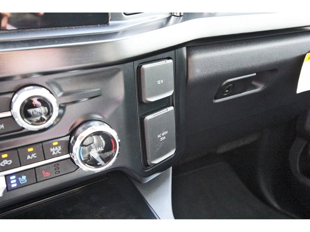Certified 2024 Ford F250 Lariat w/ Lariat Ultimate Package image 25