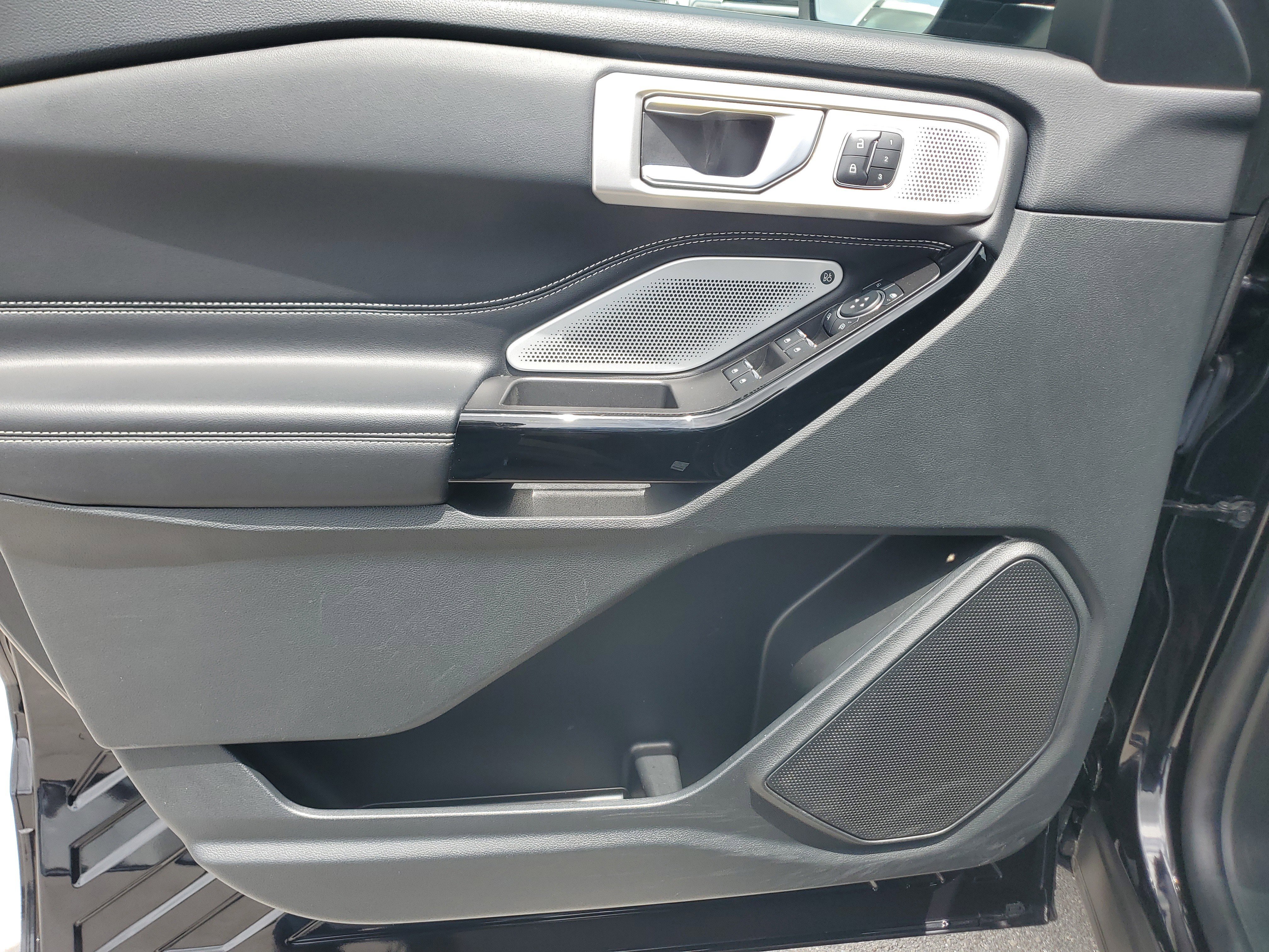 Certified 2023 Ford Explorer ST w/ Equipment Group 401A AWD/4WD image 28