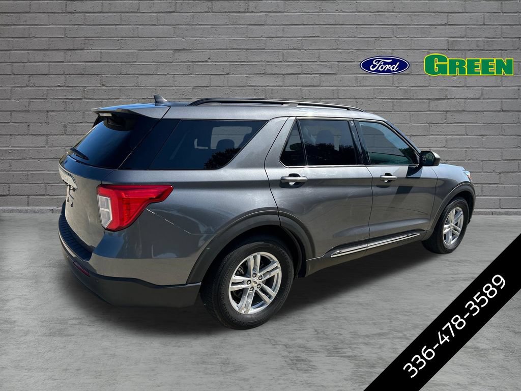 Certified 2022 Ford Explorer XLT RWD image 5