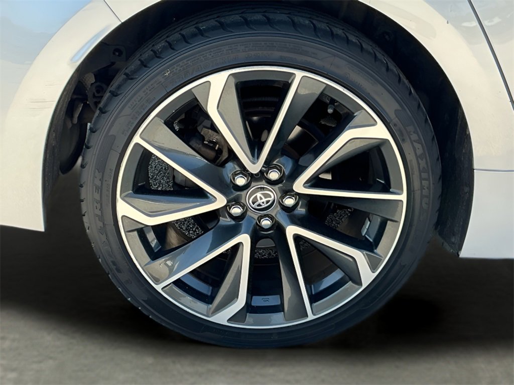 Used 2020 Toyota Corolla SE image 12