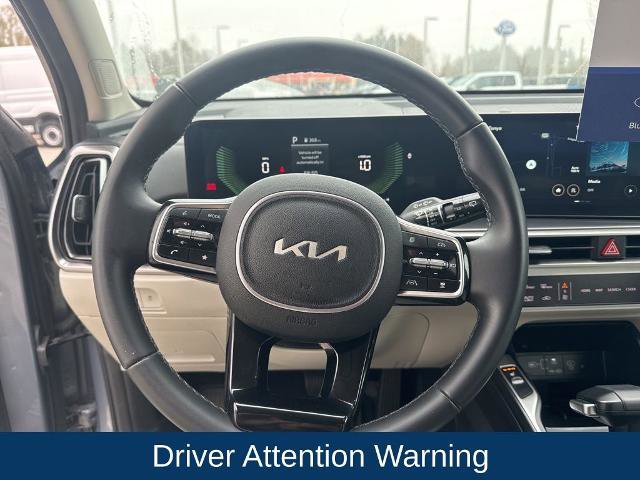 Used 2024 Kia Sorento S w/ Panoramic Sunroof Package image 18