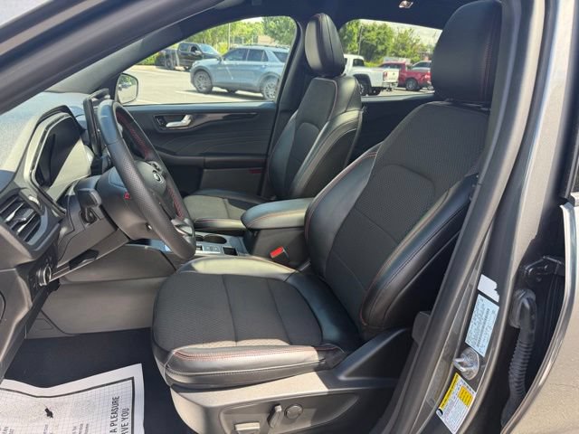 Certified 2023 Ford Escape ST-Line Select w/ Tech Pack #2 AWD/4WD image 12