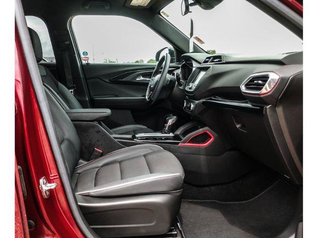 Used 2023 Chevrolet TrailBlazer RS FWD image 13
