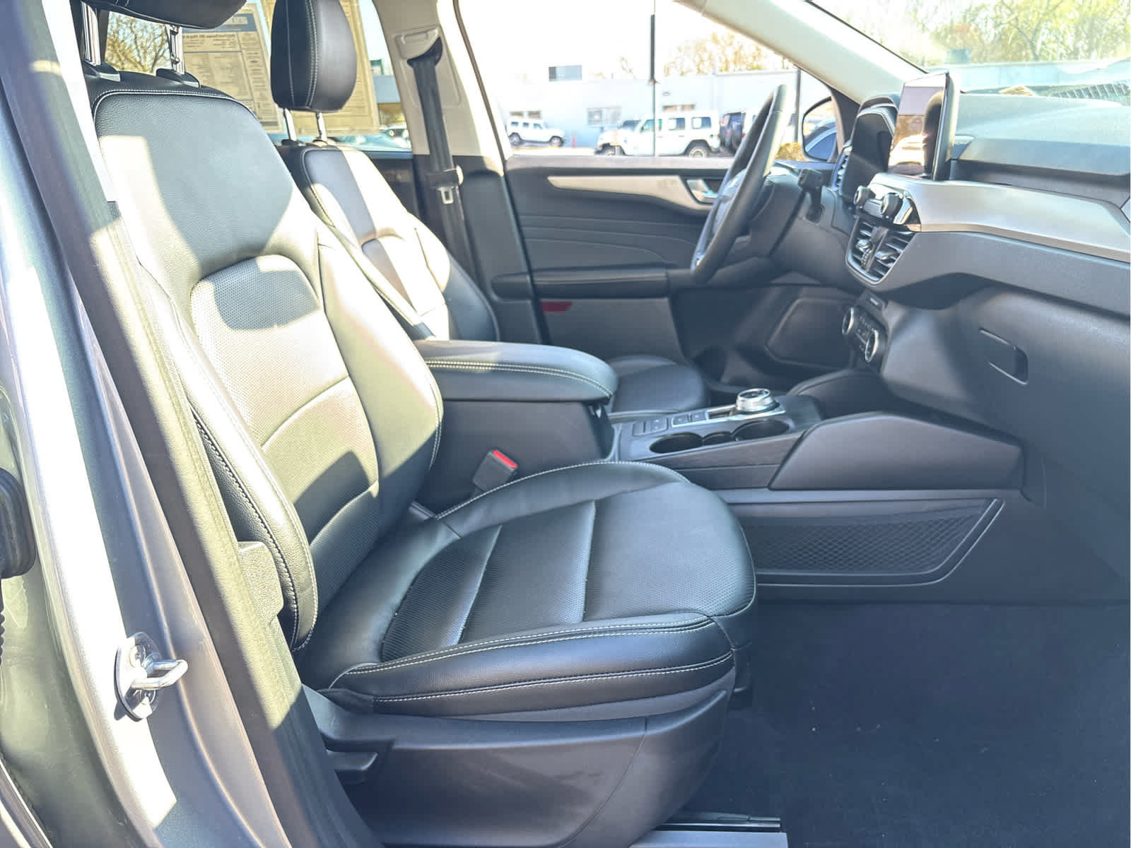 Certified 2022 Ford Escape SEL w/ Technology Package FWD image 26