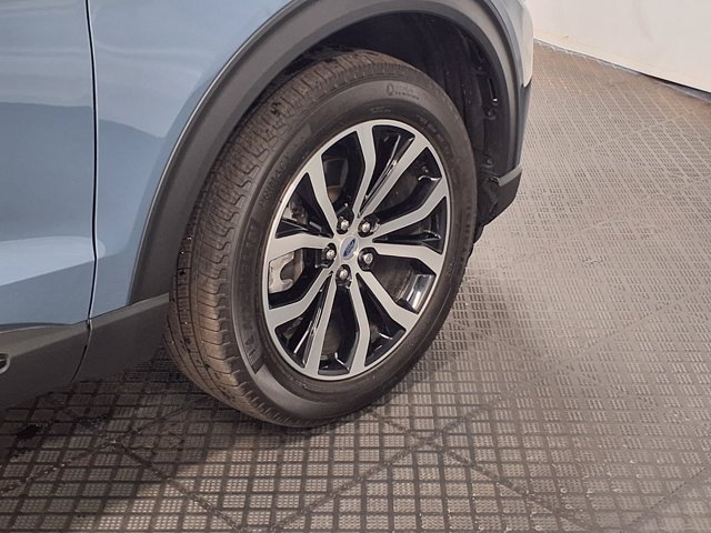 Certified 2025 Ford Explorer ST-Line AWD/4WD image 10