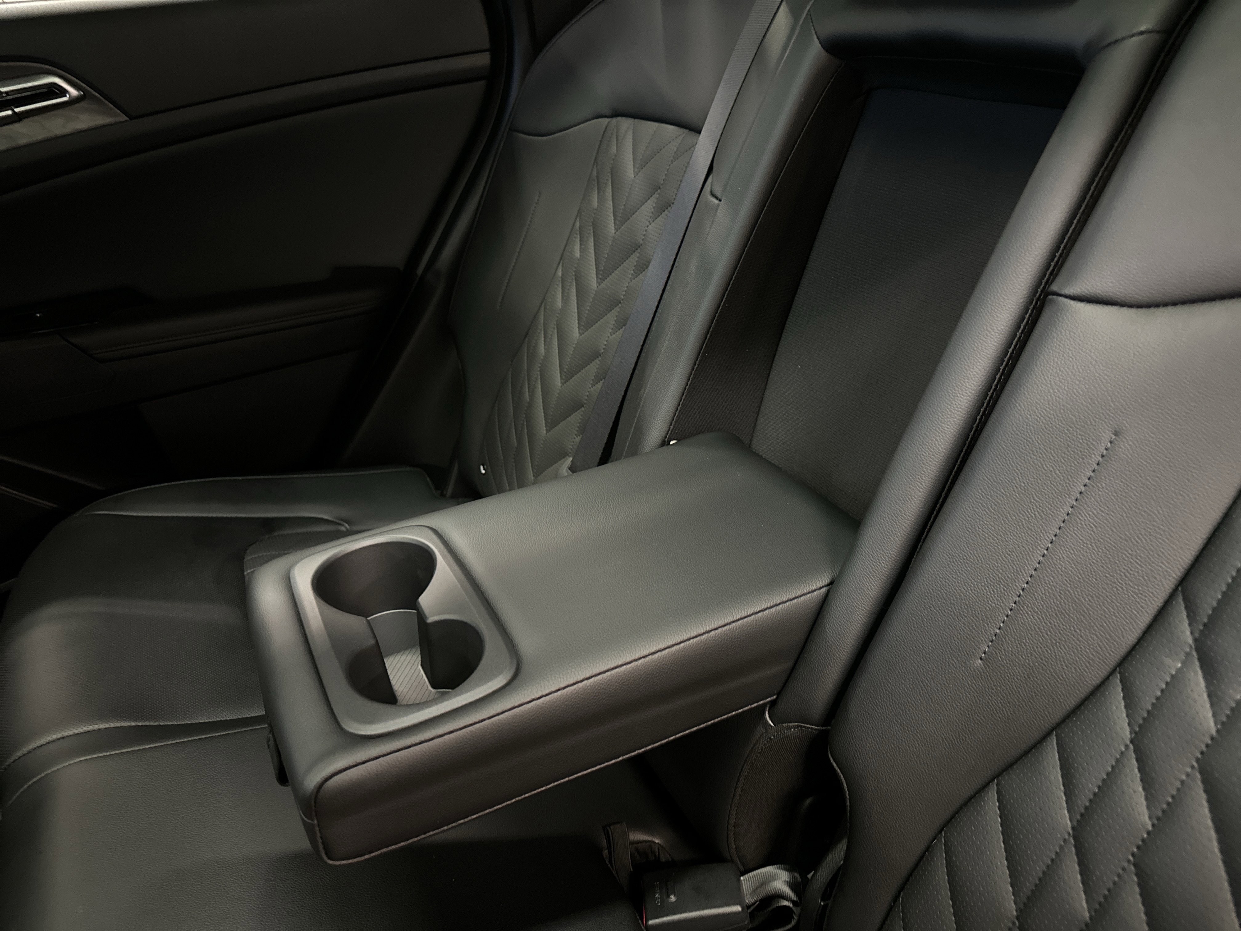 Used 2024 Kia Sportage X-Line w/ X-Line Premium Package image 26