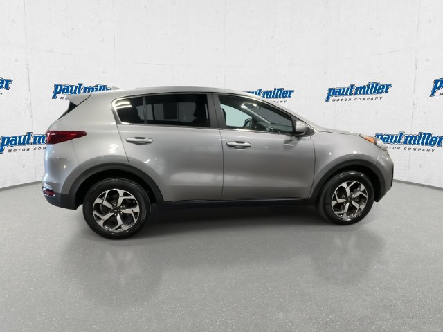 Used 2021 Kia Sportage LX AWD/4WD image 12
