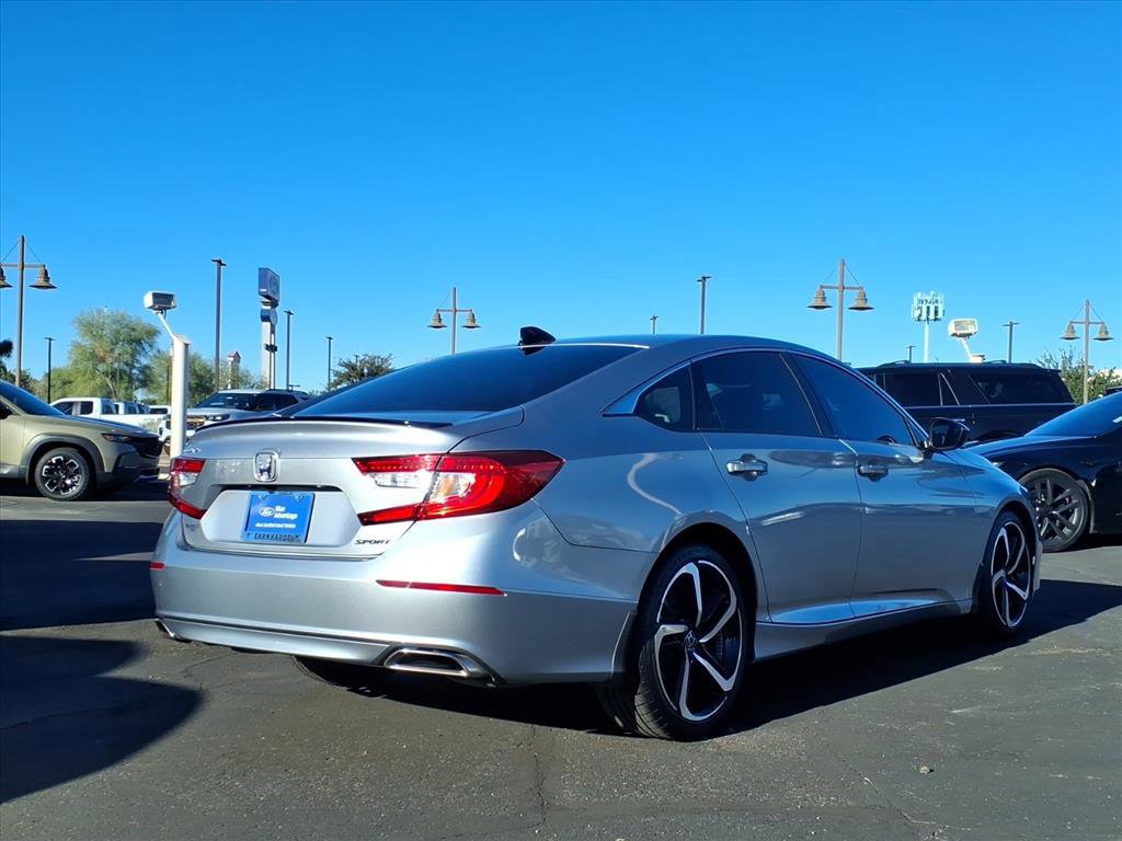 Used 2022 Honda Accord Sport image 4