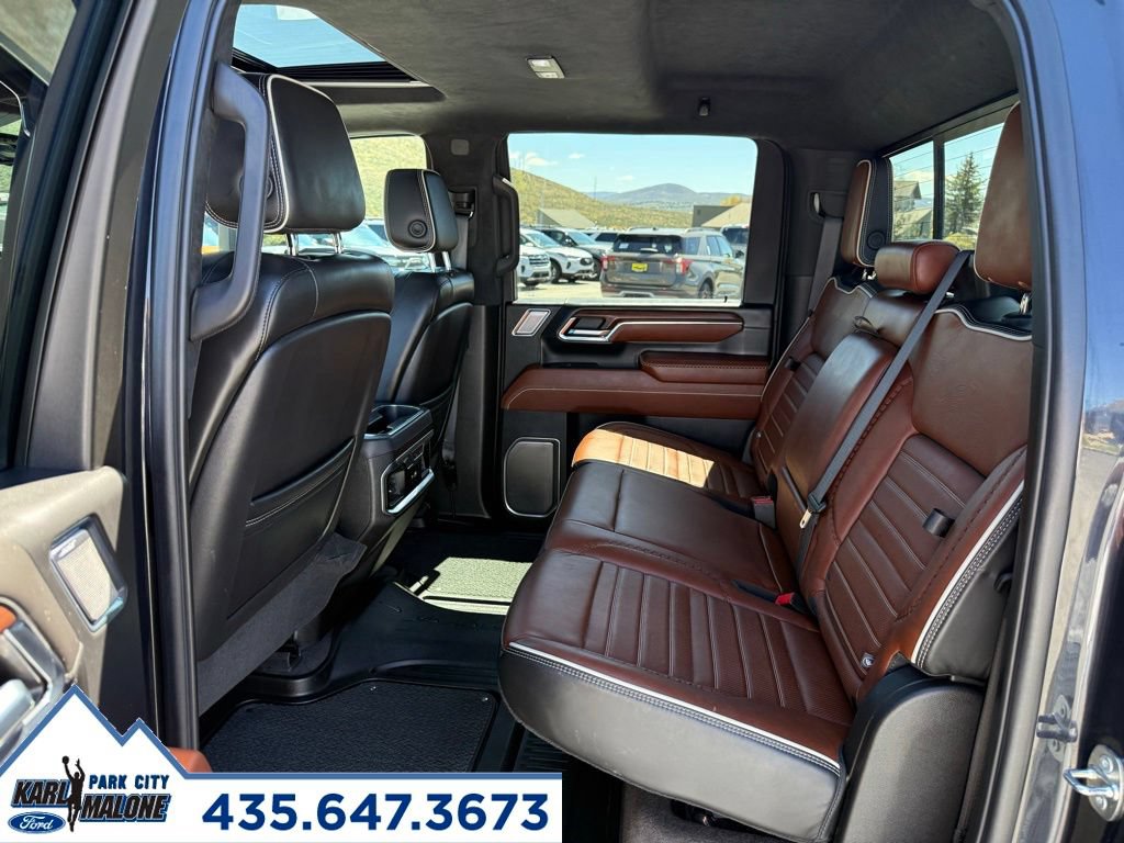 Used 2024 GMC Sierra 3500 Denali Ultimate AWD/4WD image 29