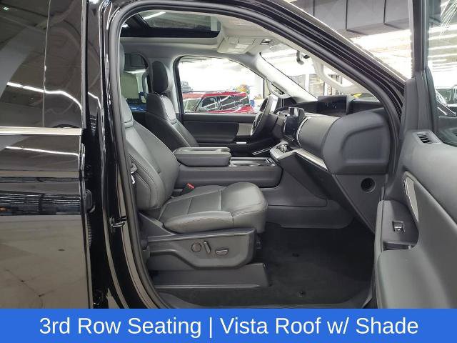 Certified 2025 Ford Expedition Active AWD/4WD image 16