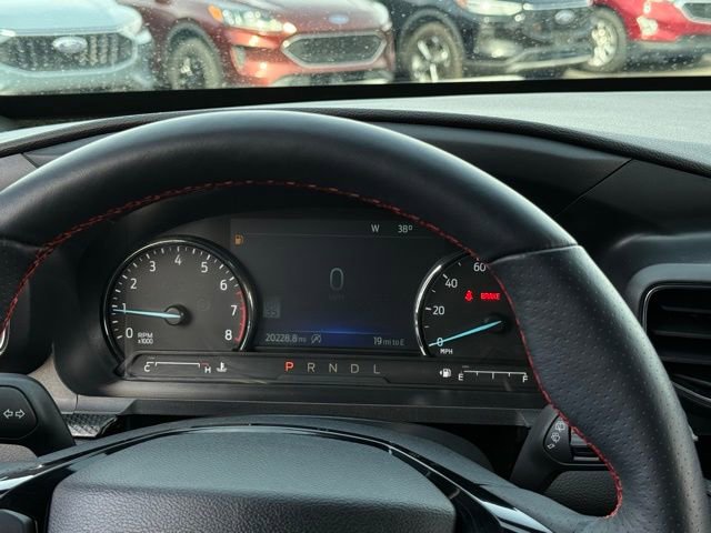 Certified 2024 Ford Explorer ST-Line w/ Class IV Trailer Tow Package image 9