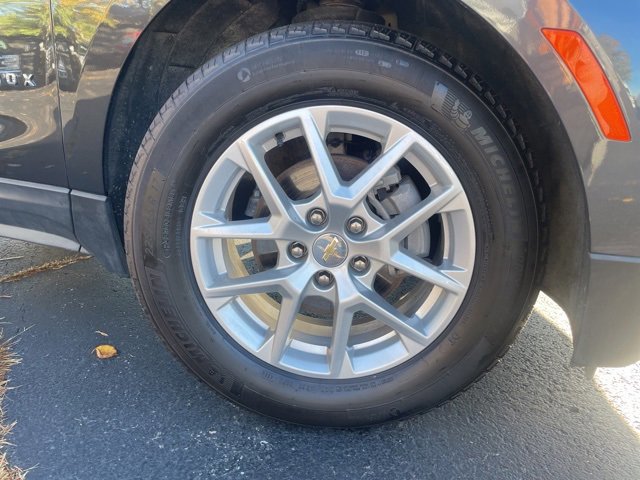 Used 2023 Chevrolet Equinox LT image 10