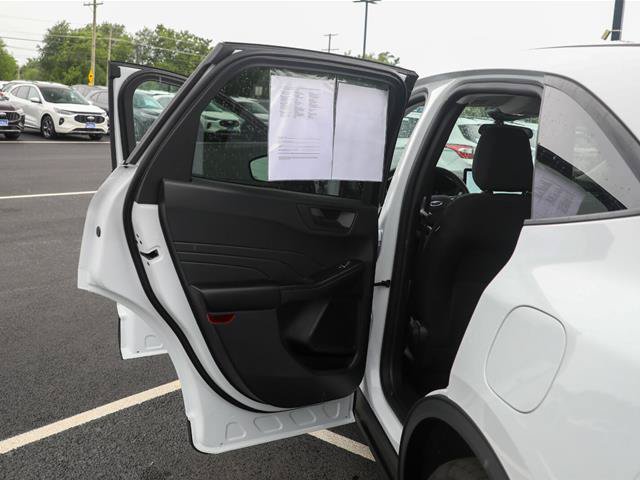 Certified 2025 Ford Escape Active w/ Tech Pack #1 AWD/4WD image 18