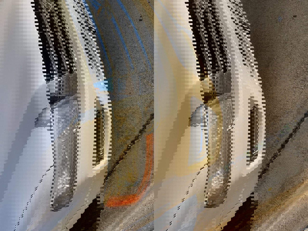 Certified 2017 Ford Expedition XLT w/ Equipment Group 201A image 17