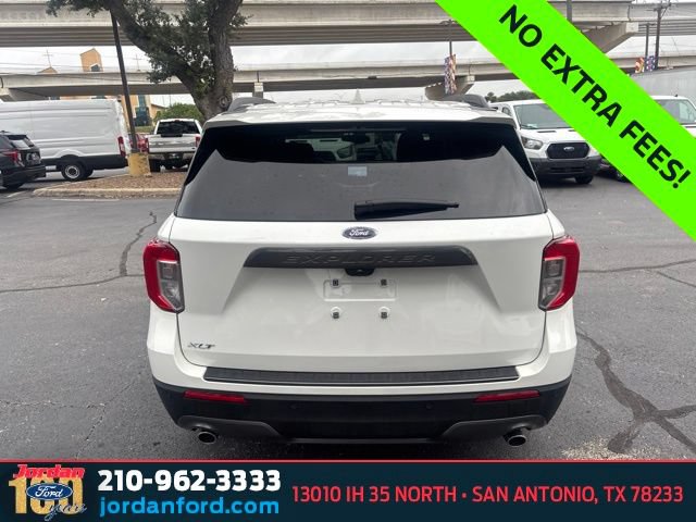 Certified 2023 Ford Explorer XLT w/ Equipment Group 202A RWD image 6
