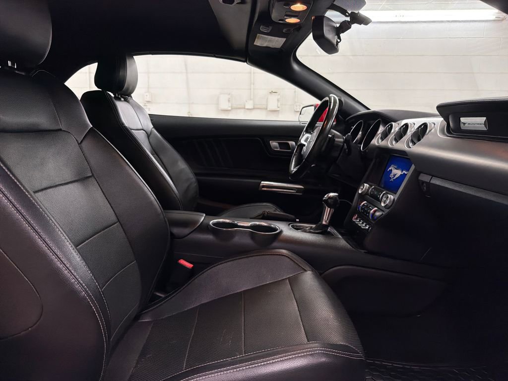 Certified 2019 Ford Mustang Premium RWD image 28