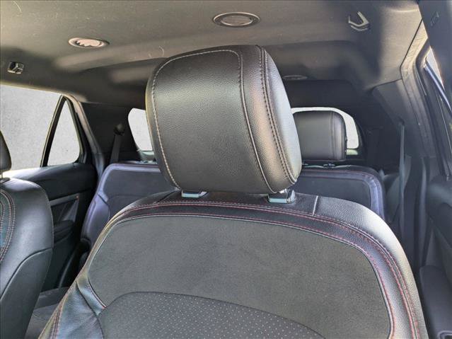Certified 2018 Ford Explorer XLT w/ Equipment Group 202A FWD image 13