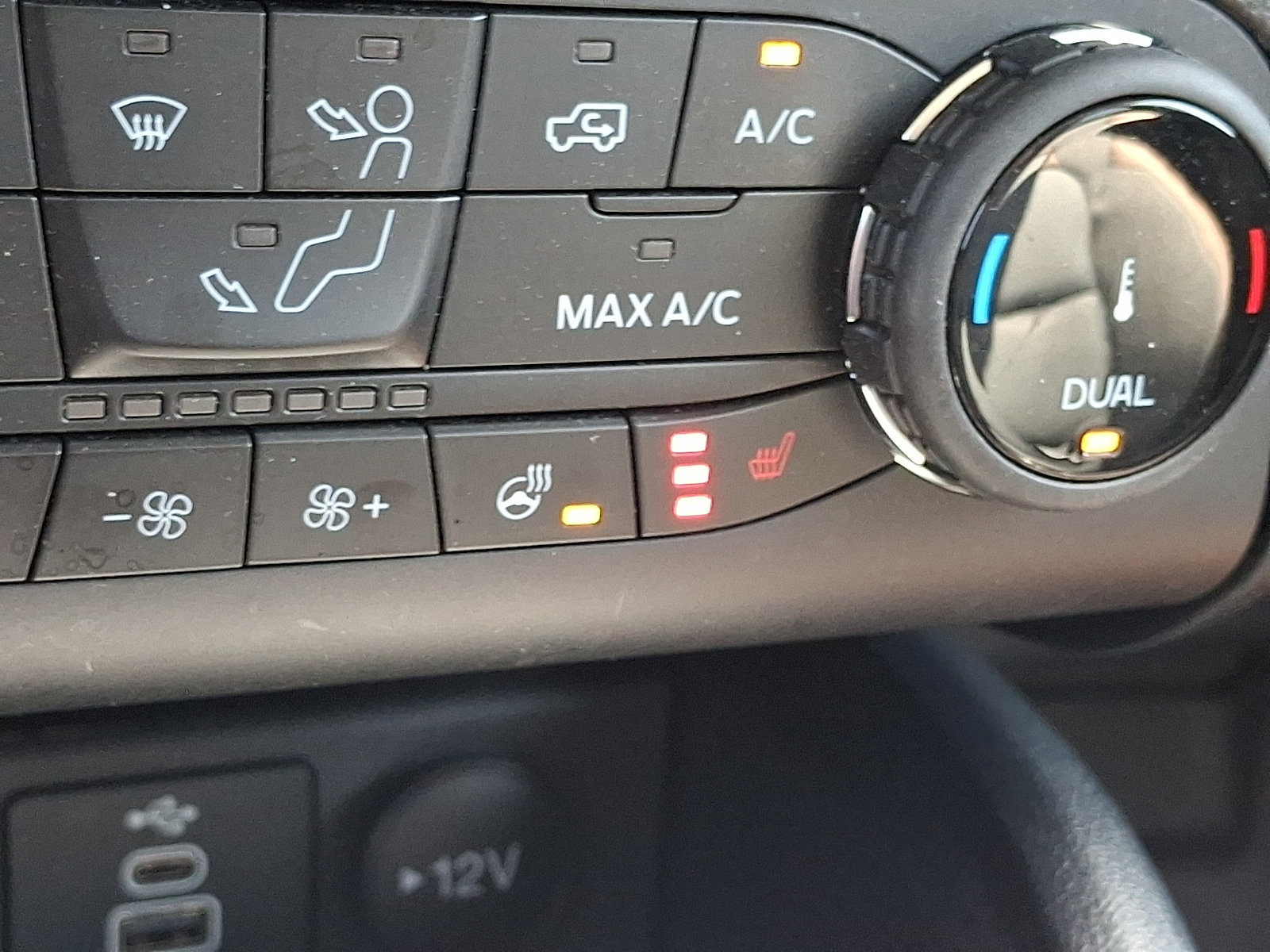 Certified 2024 Ford Bronco Sport Outer Banks AWD/4WD image 26