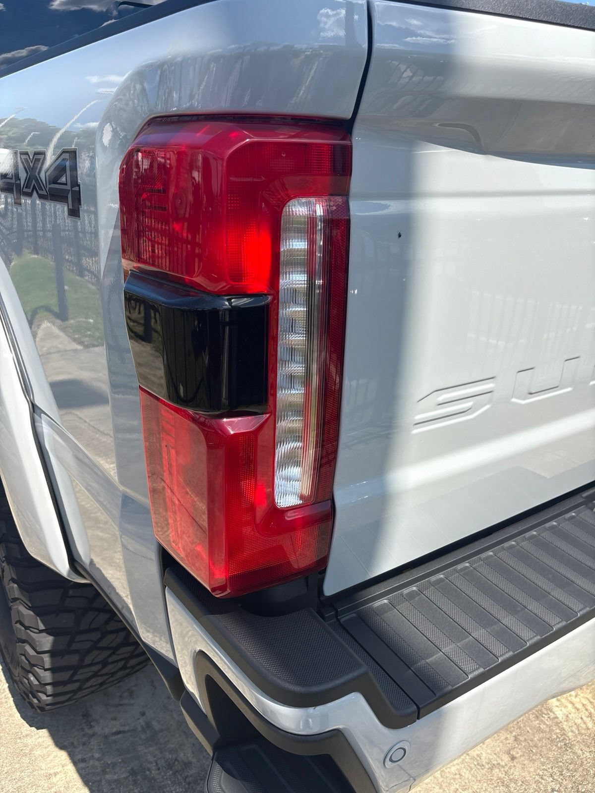 Certified 2025 Ford F250 Lariat w/ Lariat Ultimate Package AWD/4WD image 10