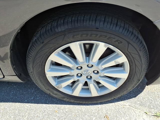 Used 2017 Toyota Sienna XLE w/ XLE Navigation Package AWD/4WD image 12